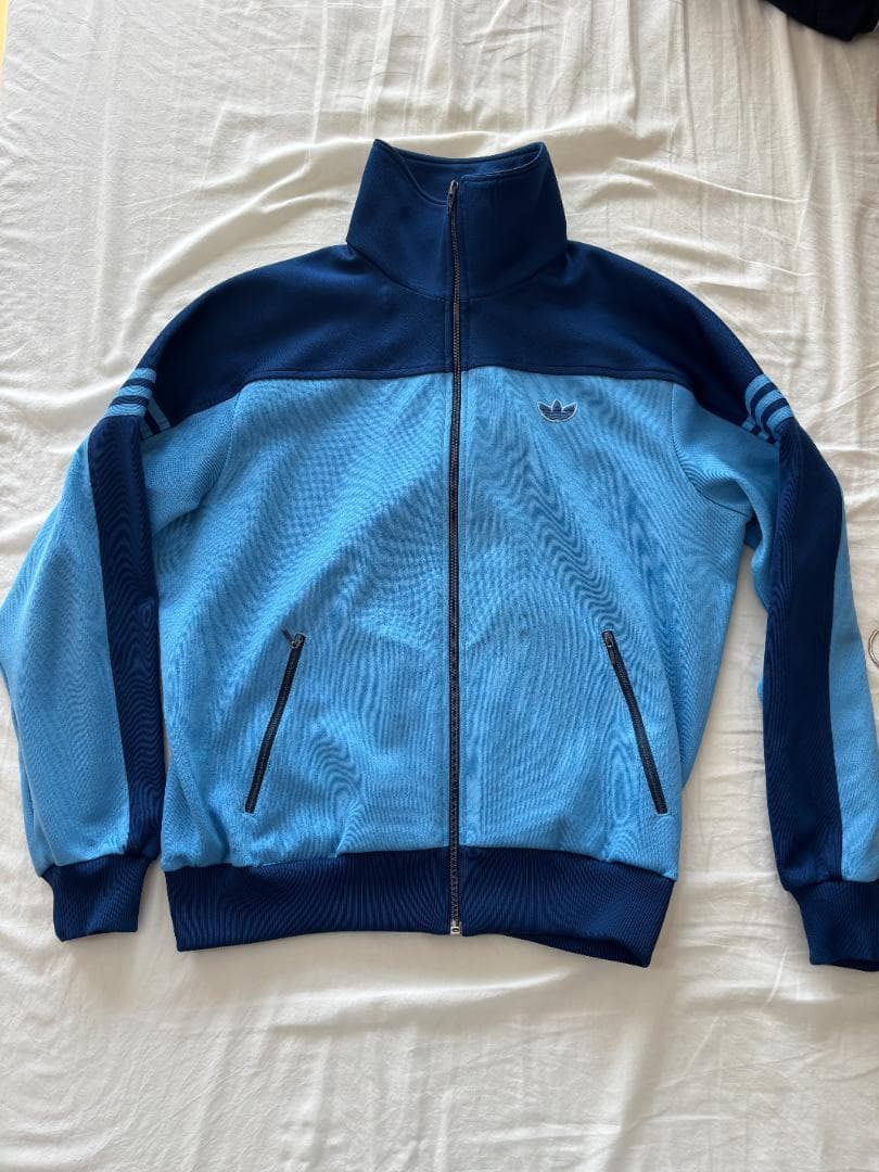 デサント製 adidas トラックジャケット 4号