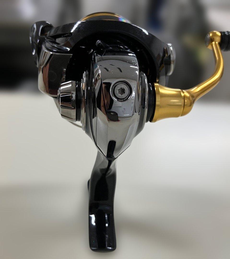DAIWA 23LEGALIS LT3000-CXH フィッシングリール
