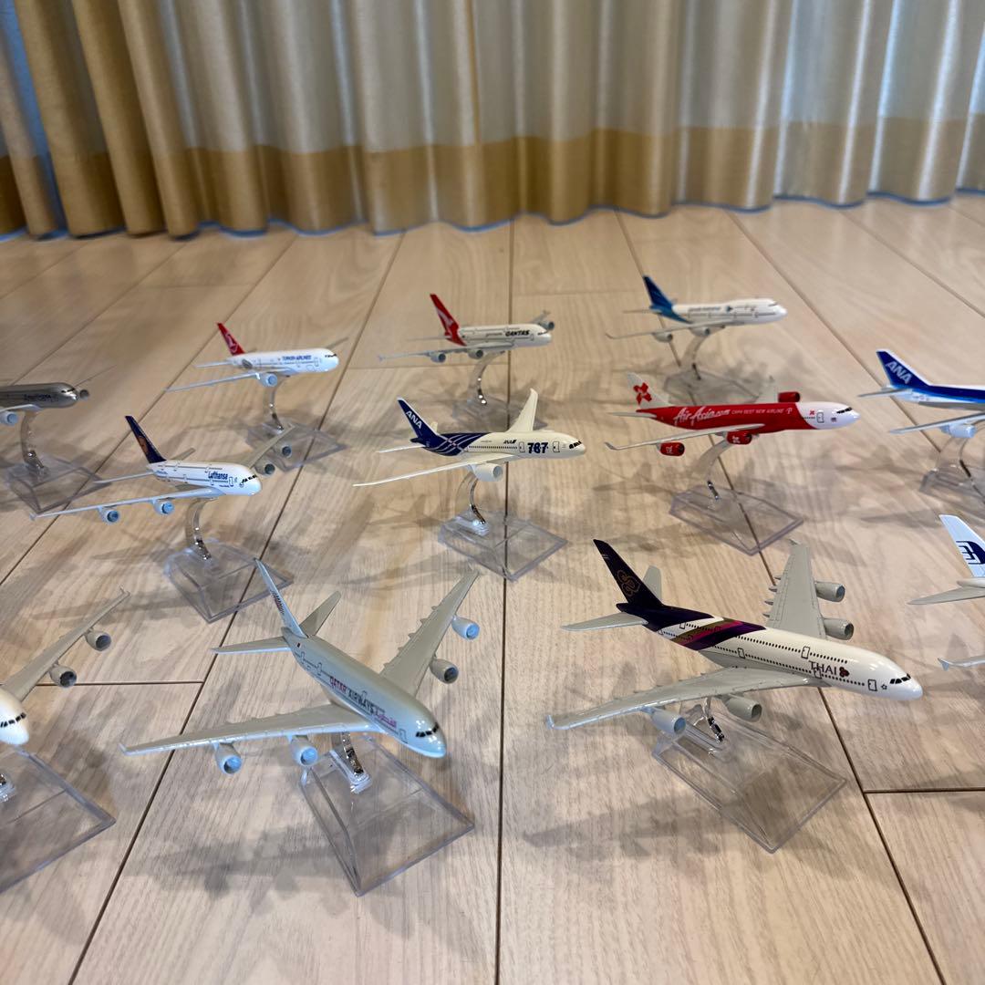 航空機モデル 24機セット 1/200スケール