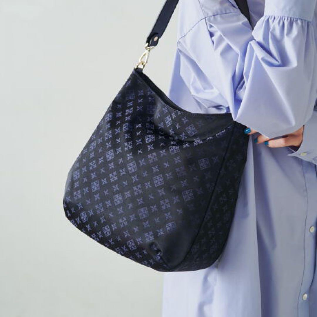 ★新品タグ付き★ラシット ラージショルダーバッグ(CE-1178)