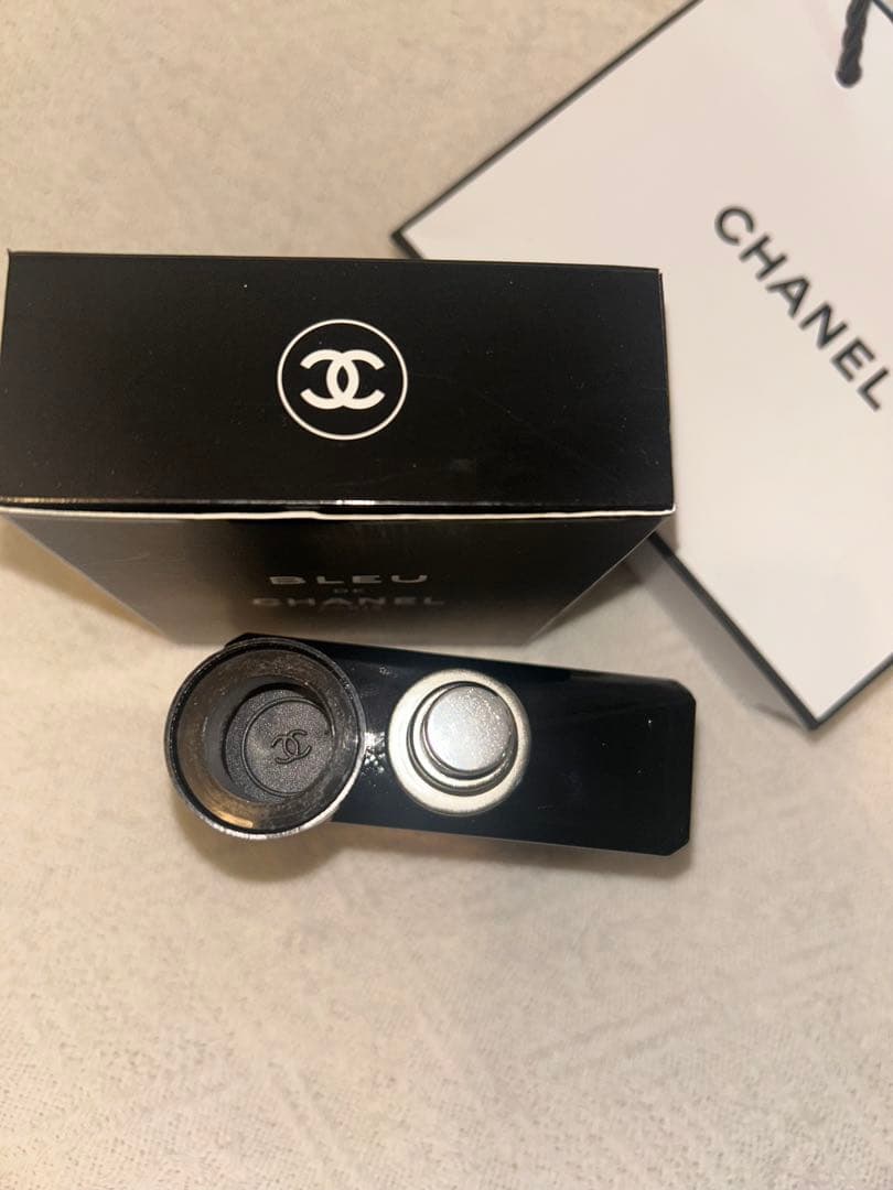 未開封BLEU DE CHANEL Eau de Parfum 100ml