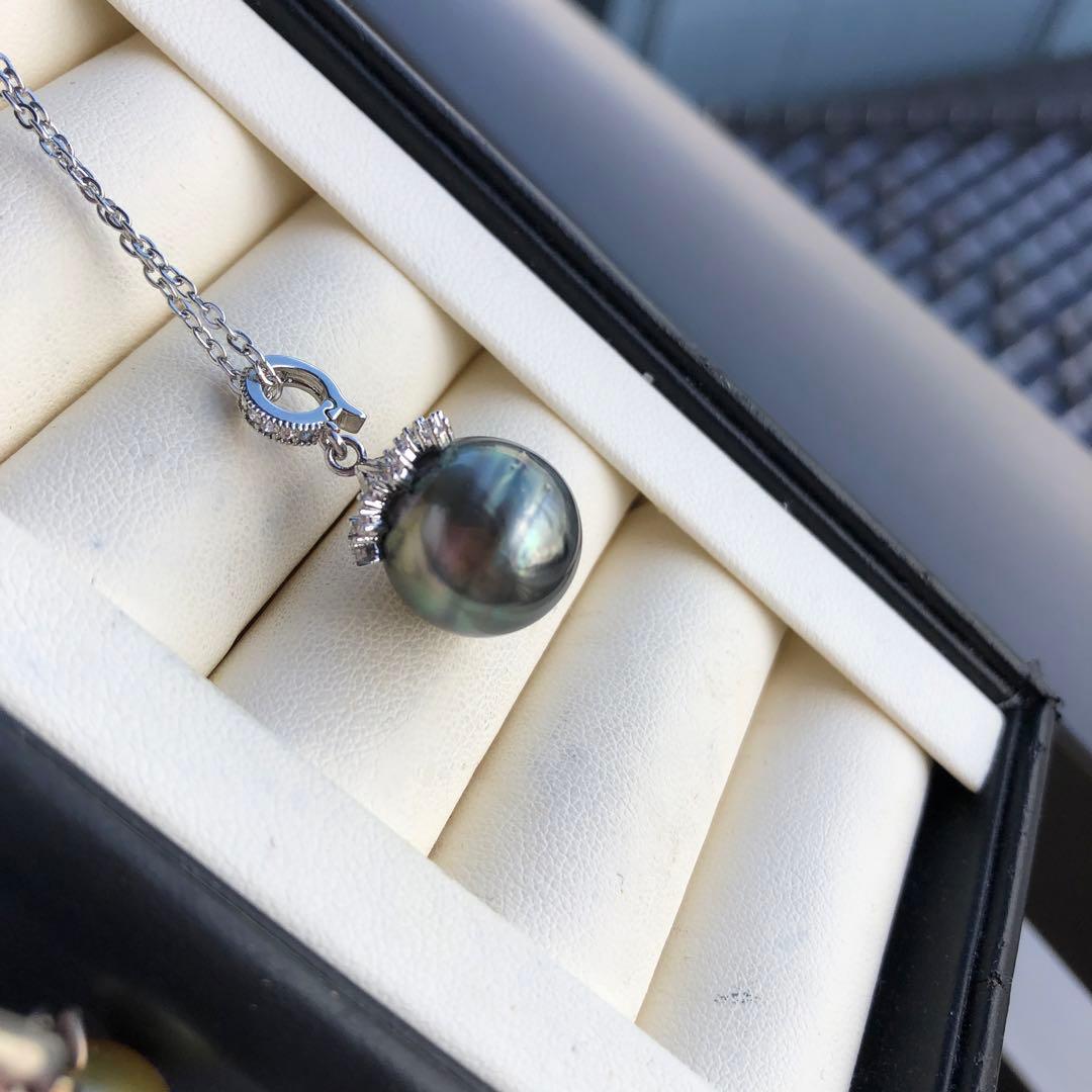 年末感謝価格　特大　黒蝶真珠ネックレス　タヒチ産