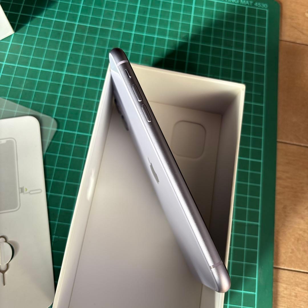 Apple iPhone 11 64GB パープル