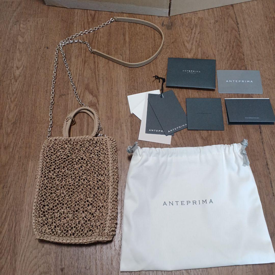 ほぼ新品　ANTEPRIMA ショルダーバッグ カメッロオパック