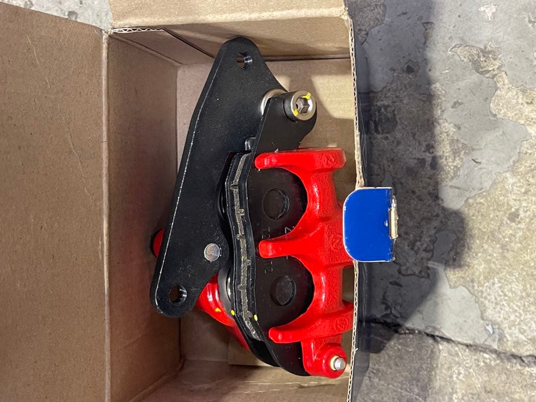 グロム　NSR50 NISSIN ブレーキキャリパー 未使用