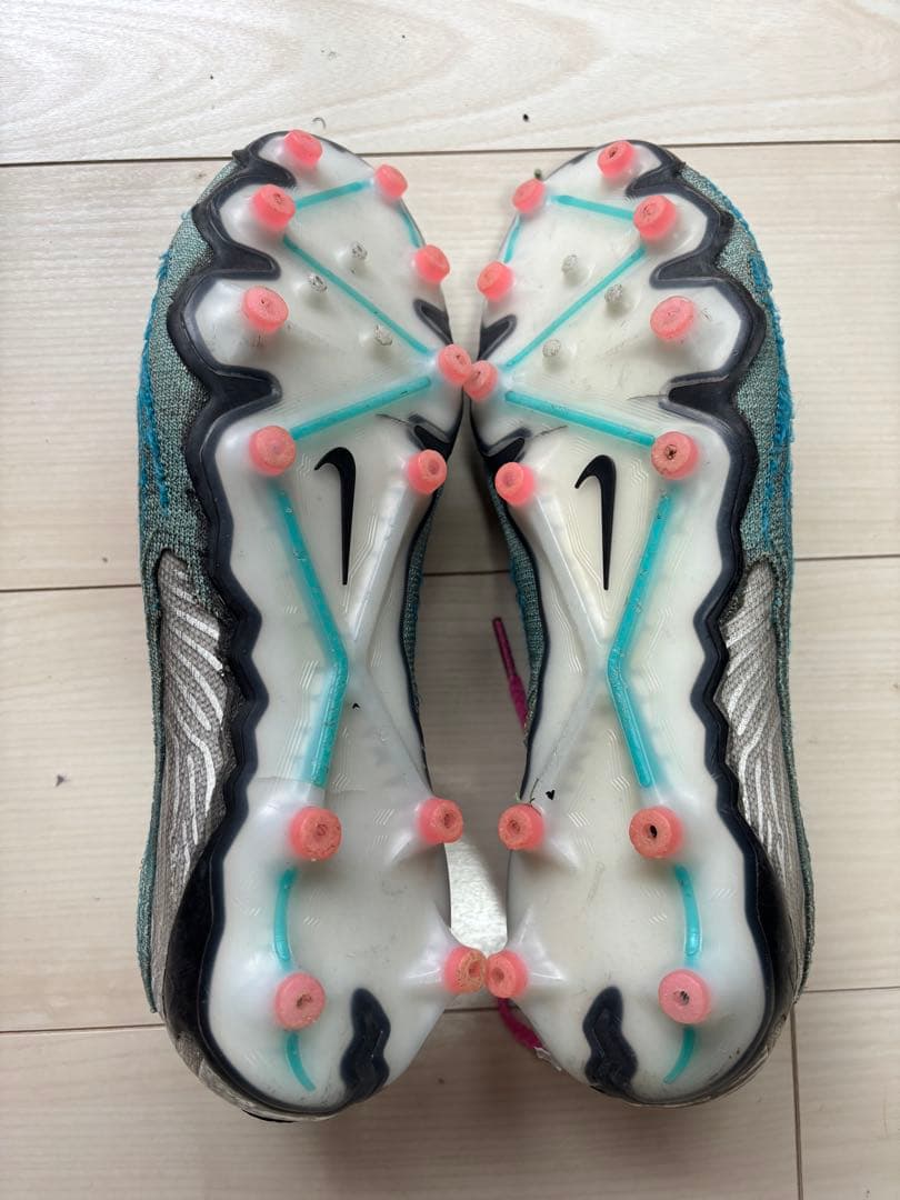 ナイキ　ファントムGX