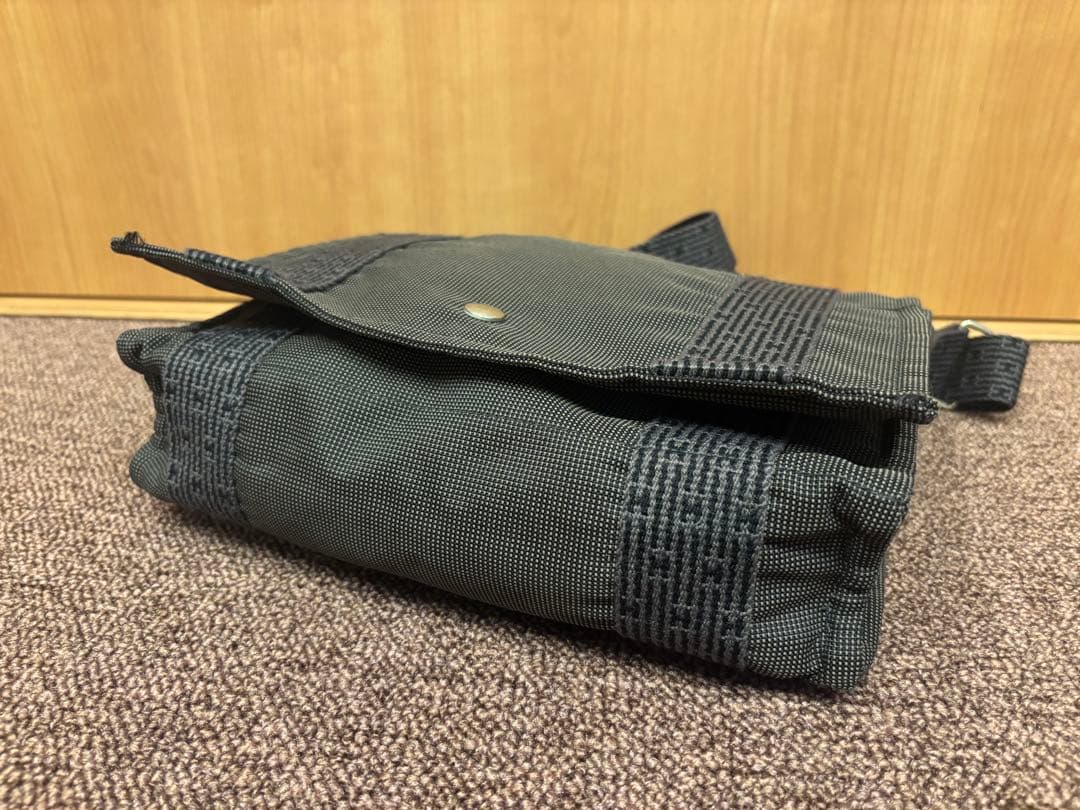 エルメス　エールライン　ショルダーバック　バサスPM グレー　キャンバス