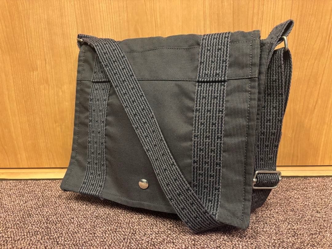 エルメス　エールライン　ショルダーバック　バサスPM グレー　キャンバス