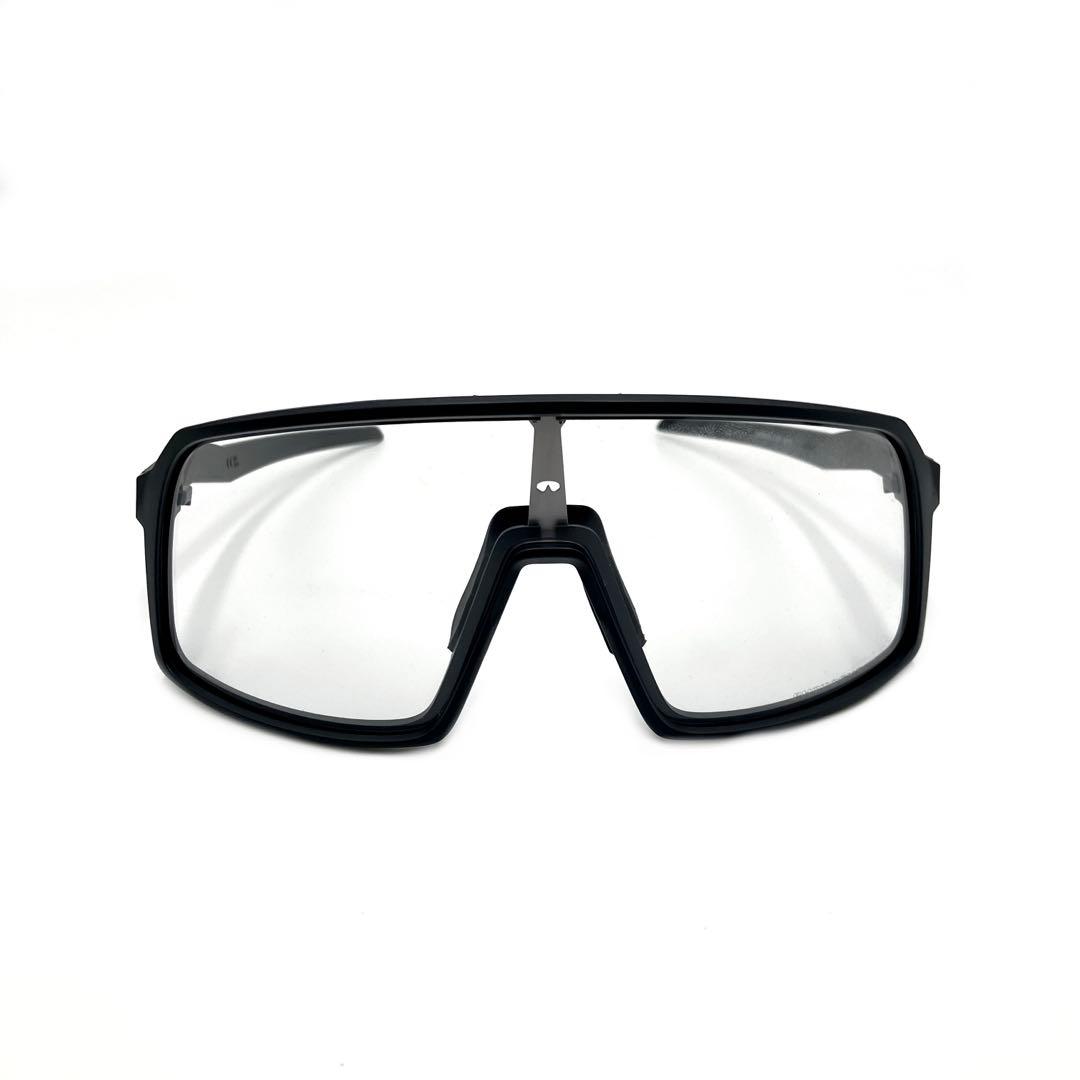 新品　OAKLEY オークリー アジアンフィット UVカット 調光レンズ