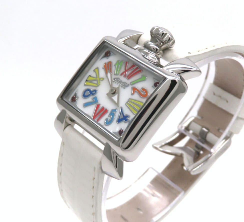 【ナポレオーネ】GaGaMILANO ガガミラノ 時計 ホワイトシェル☆極美品☆