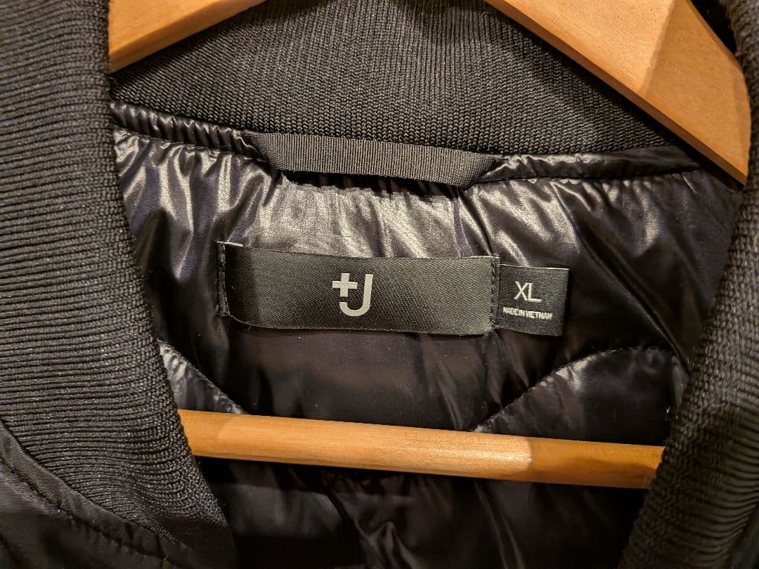 Uniqlo +J ハイブリッドダウンオーバーサイズMA-1 ブラックXL