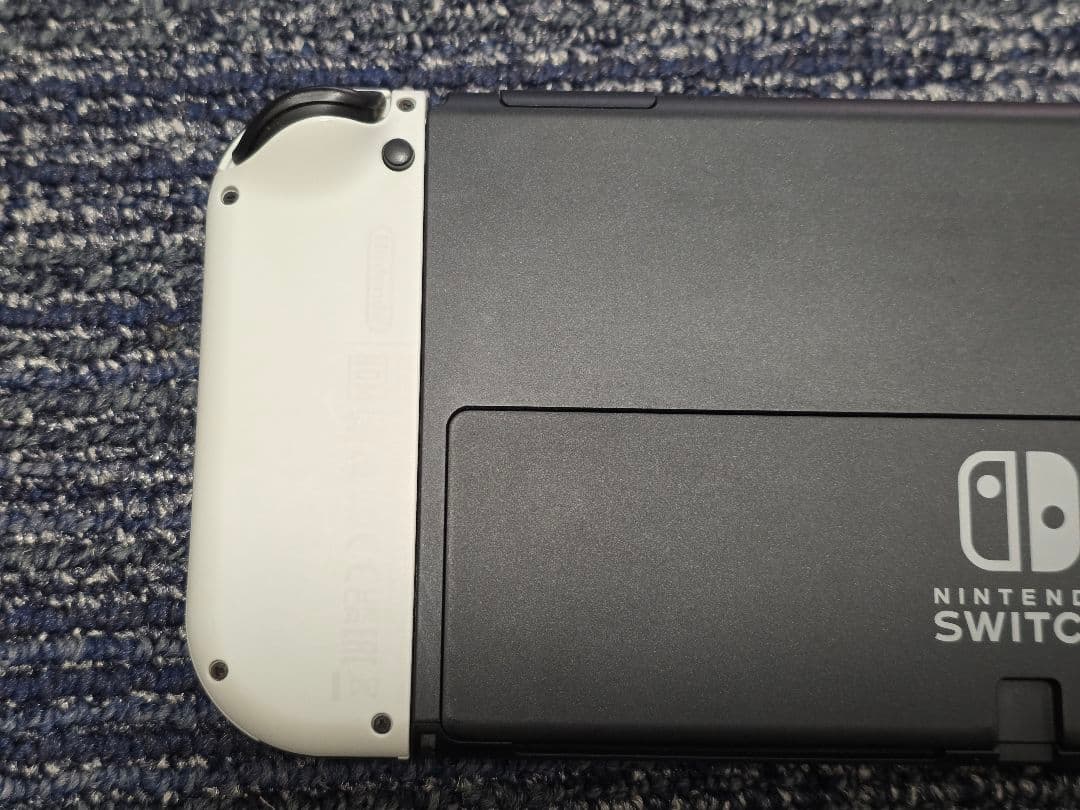 Nintendo Switch 有機ELモデル ホワイト 付属品有 おまけ付