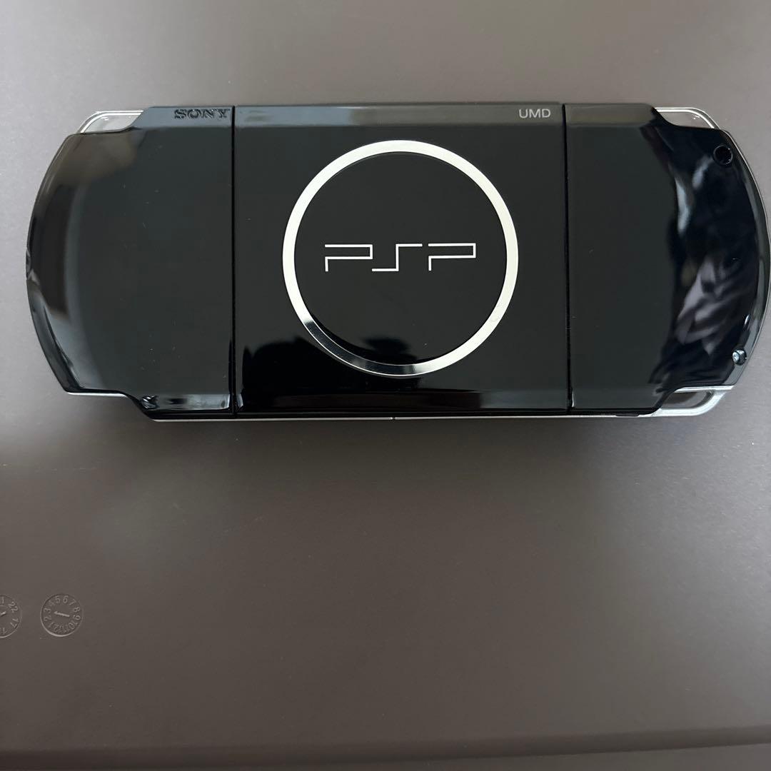 SONY PSP 3000ピアノブラック バリューパック【ソフトおまけ】
