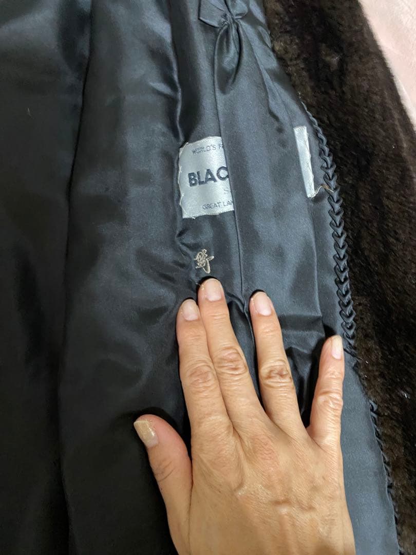 ダークブラウン 毛皮コート