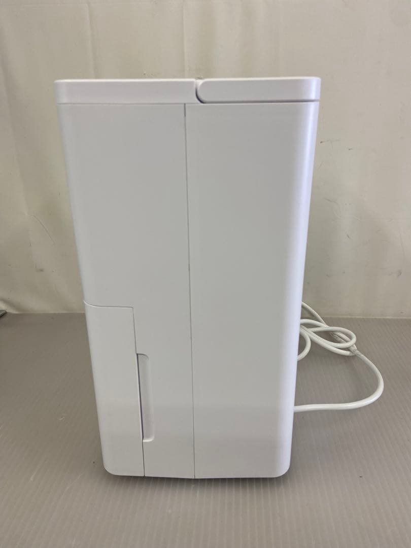 11r19 YAMAZEN 除湿機 YDC-J03(W) 2025年製