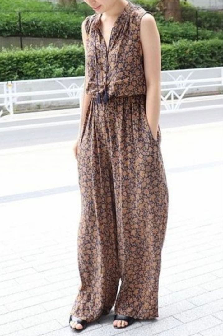 IENA IPEKER フラワープリント　ノースリーブオールインワン M