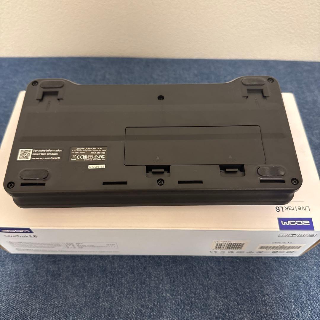 ZOOM LiveTrak L6 とERL-6