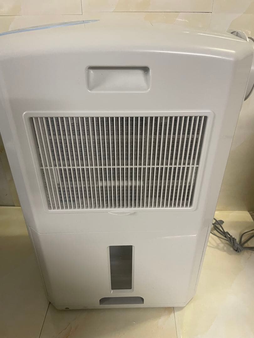 CORONA【美品】どこでもクーラー、衣類乾燥除湿機。