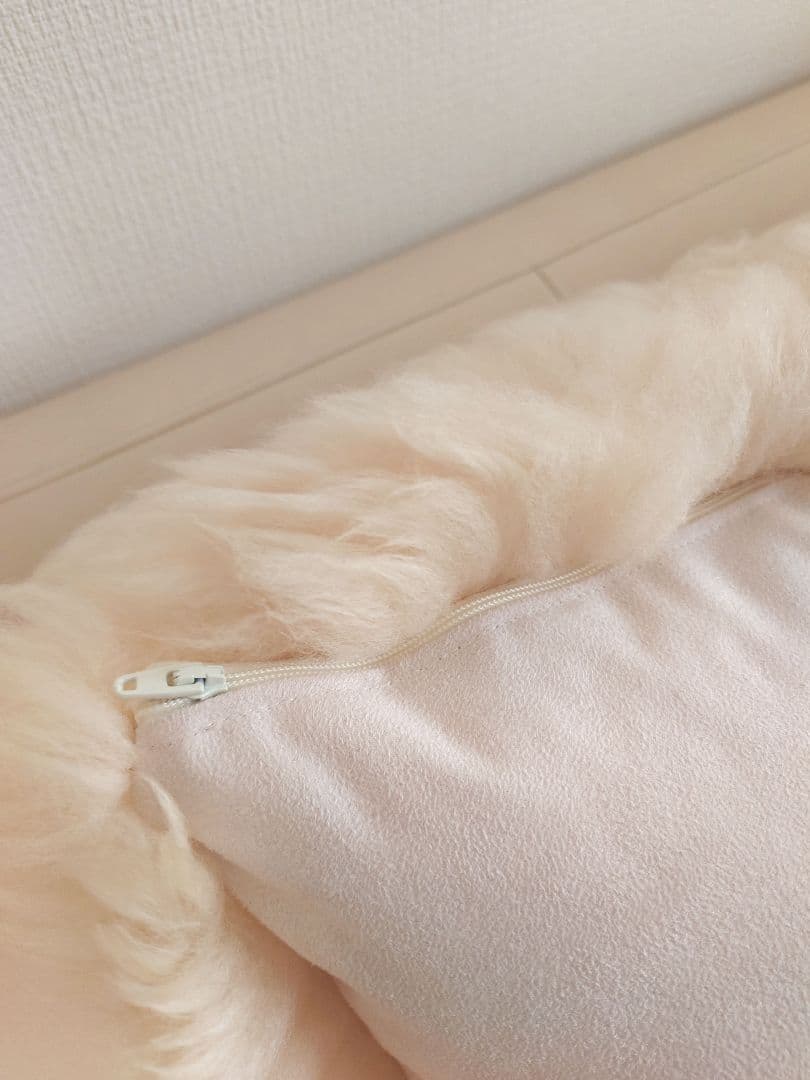 正規品　ロンハーマン　RHC ボーロン　ムートンクッション　アイボリー