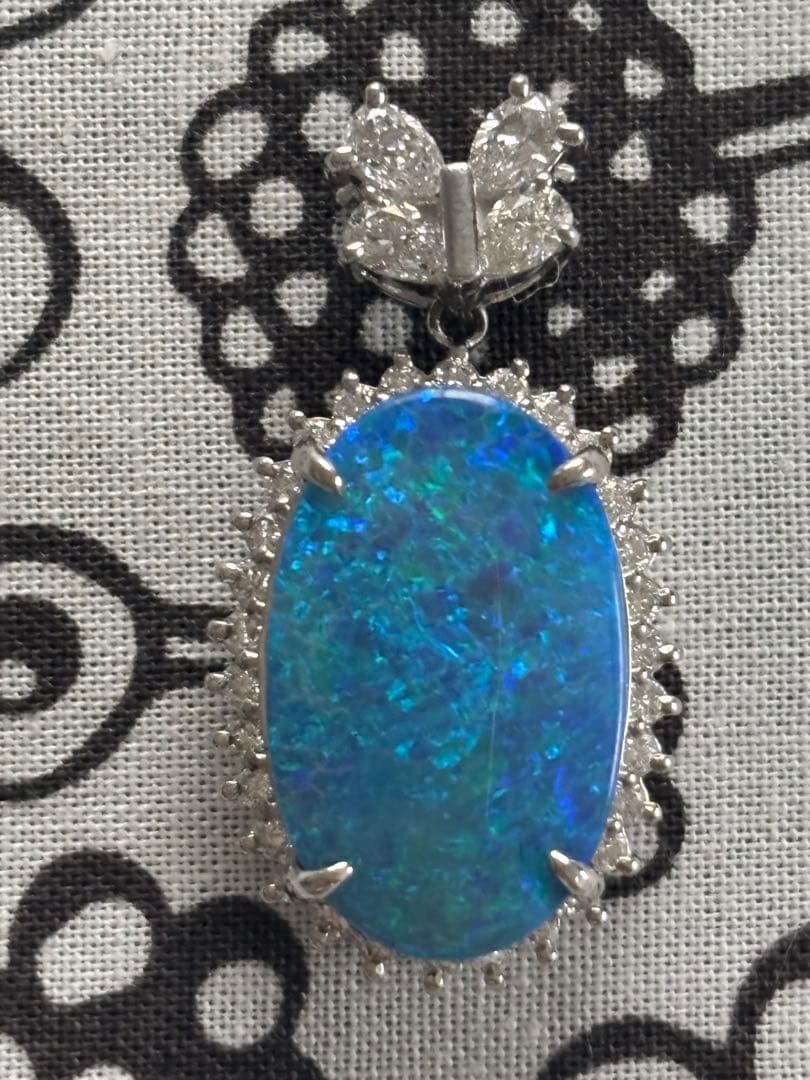 Pt900 ボルダーオパールペンダントトップ