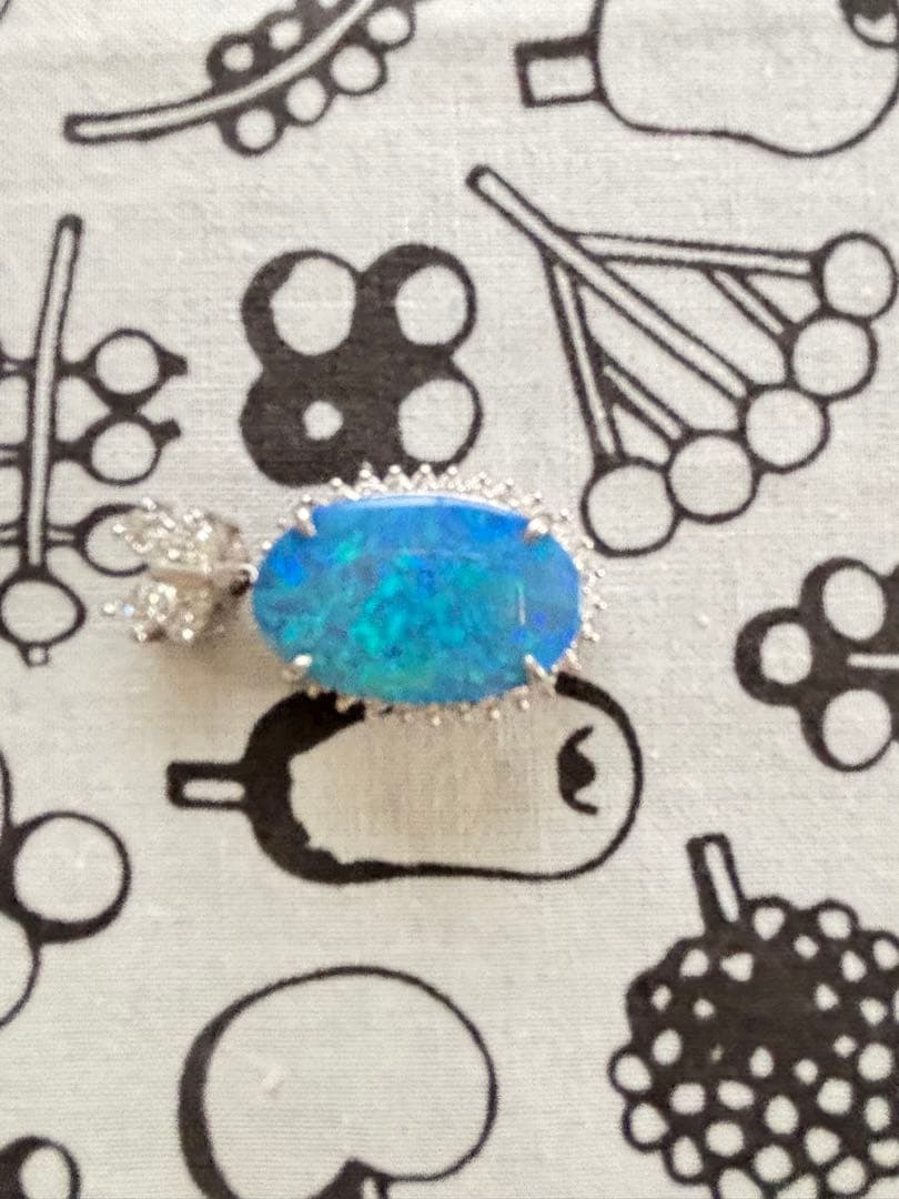 Pt900 ボルダーオパールペンダントトップ