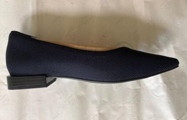 VIVAIA スクエアトゥ フラットシューズ