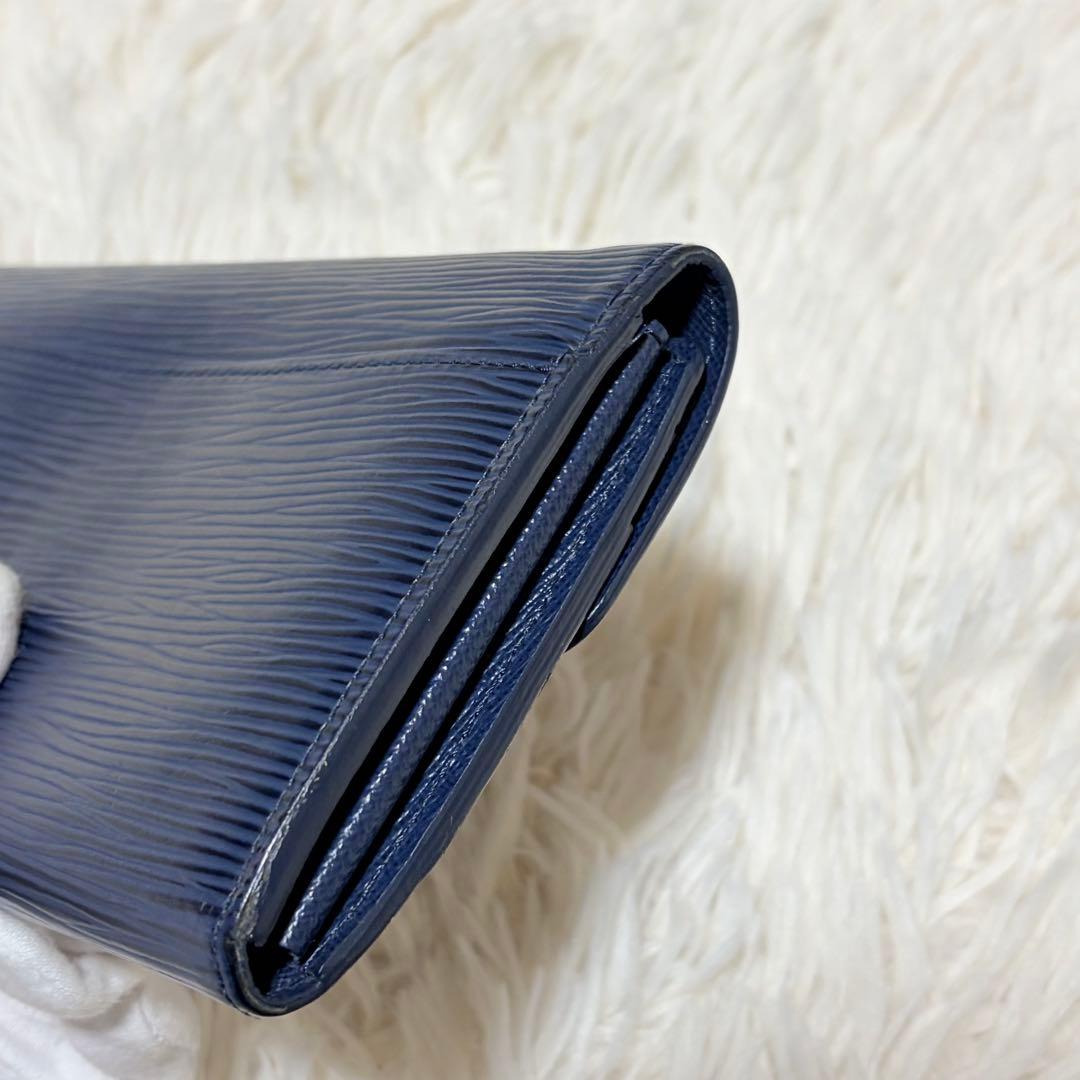 美品　ルイヴィトン　ポルトフォイユ エピ エミリー　ネイビー　長財布