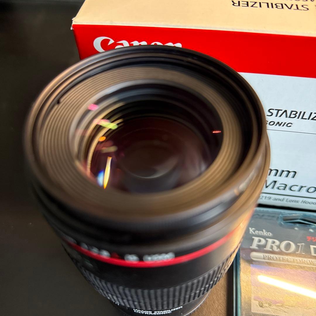 レンズ(ズーム) Canon EF 100mm f/2.8L Macro IS USM