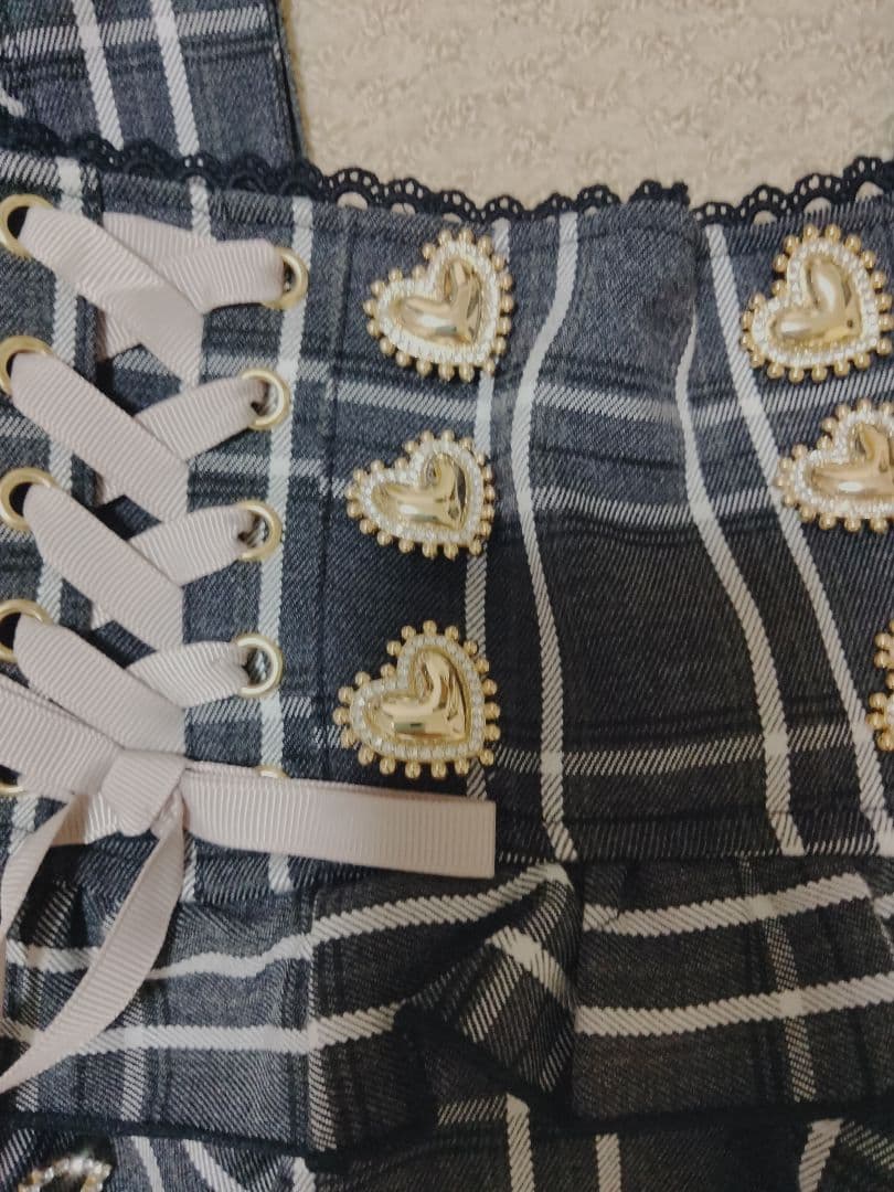 LIZLISA　完売品　スカート　グレー　ピンク　未着用