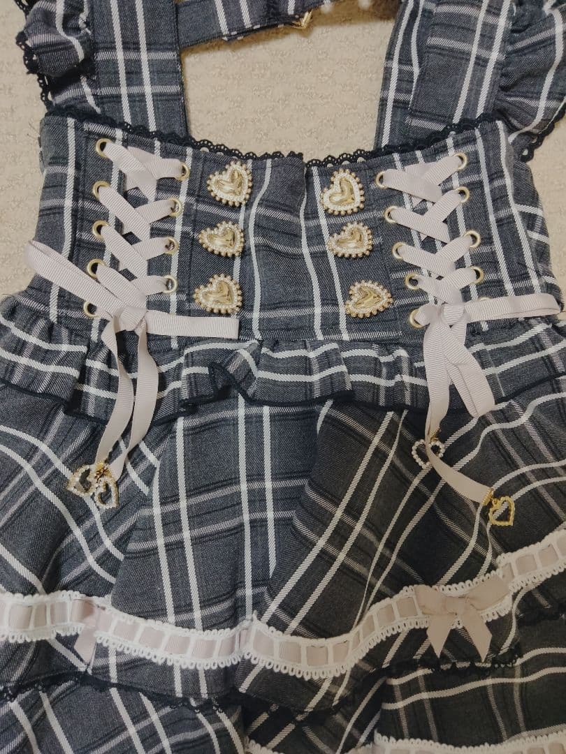 LIZLISA　完売品　スカート　グレー　ピンク　未着用