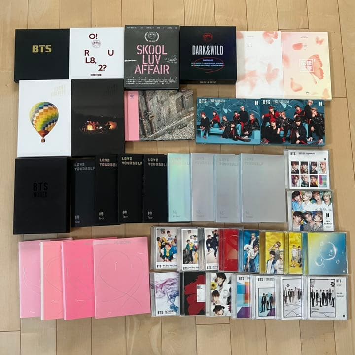 BTS bts アルバム シーグリ　サマパケ　ペンライト　うちわ トレカ　セット