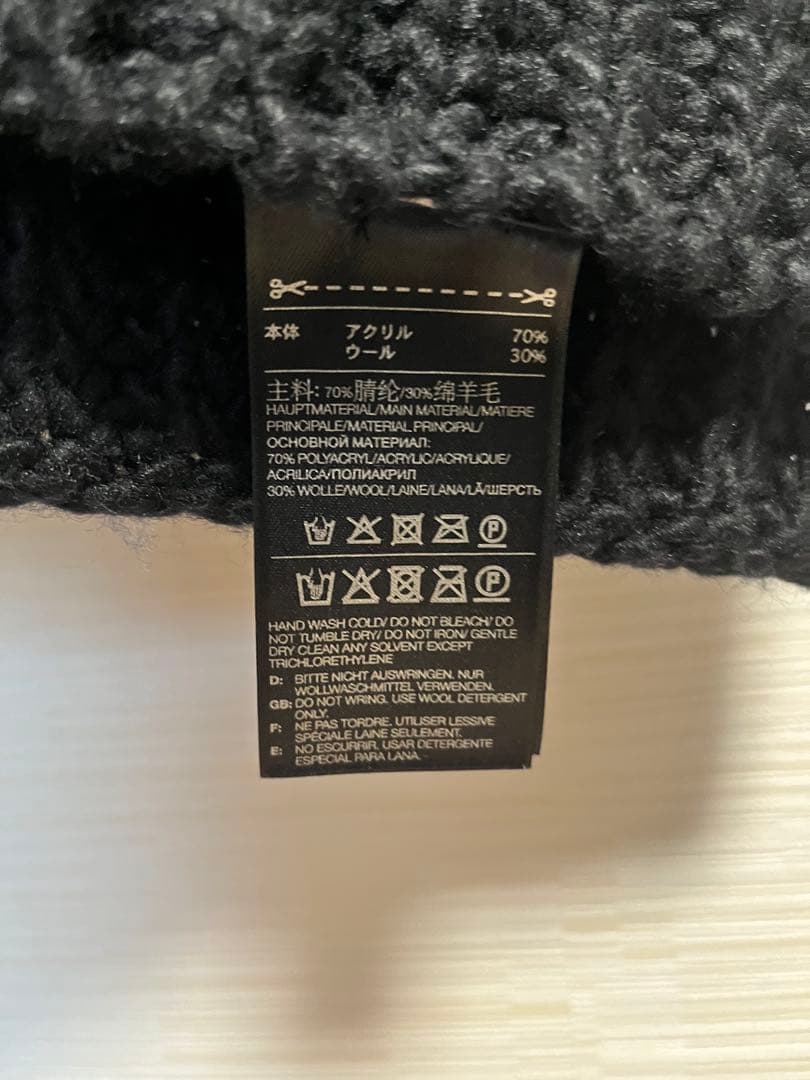 ⭐︎12/28まで価格⭐︎Y-3 マフラー