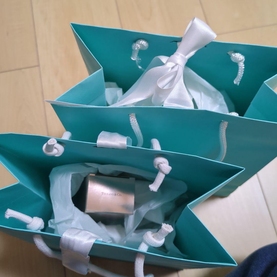 ★新品★ ティファニーローズゴールドハンドクリーム　2個セット