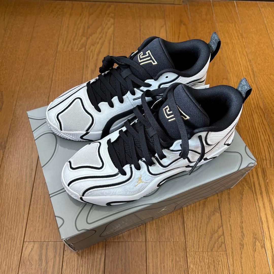 バスケットボールシューズ ホワイト/ブラック