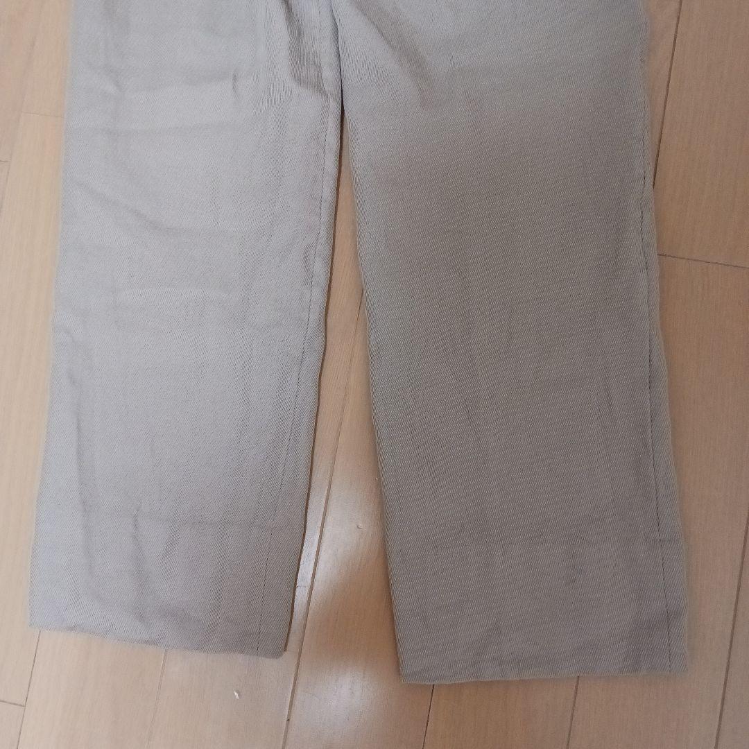 ともぞう　オーラリー　ライトベージュ ストレートレッグパンツ