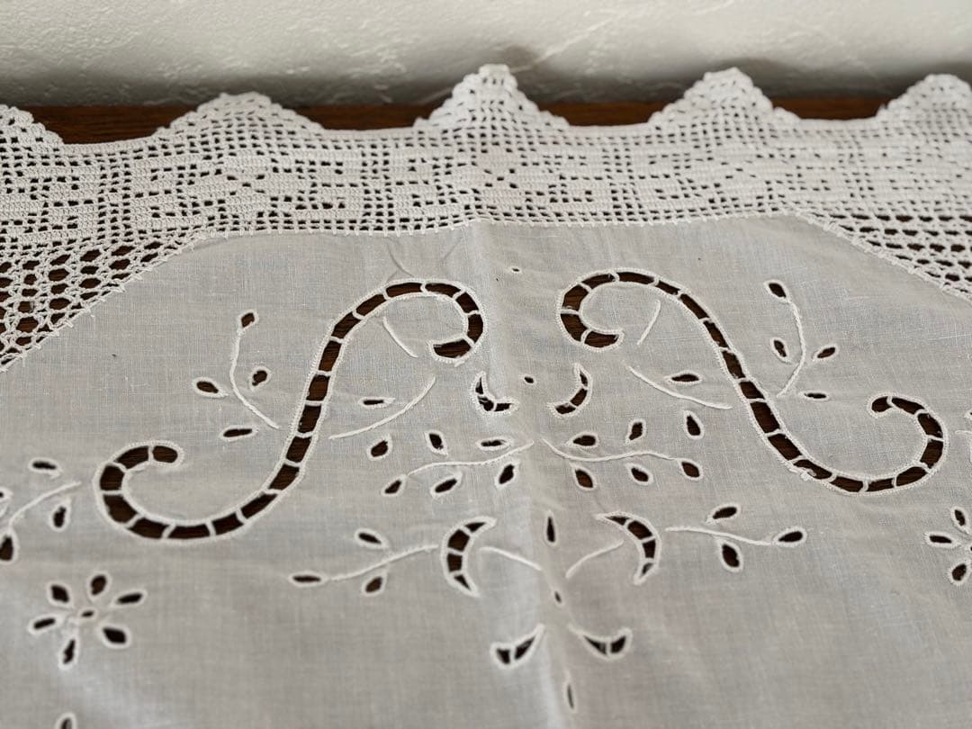 フランス　蚤の市　テーブルクロス ホワイト　レース