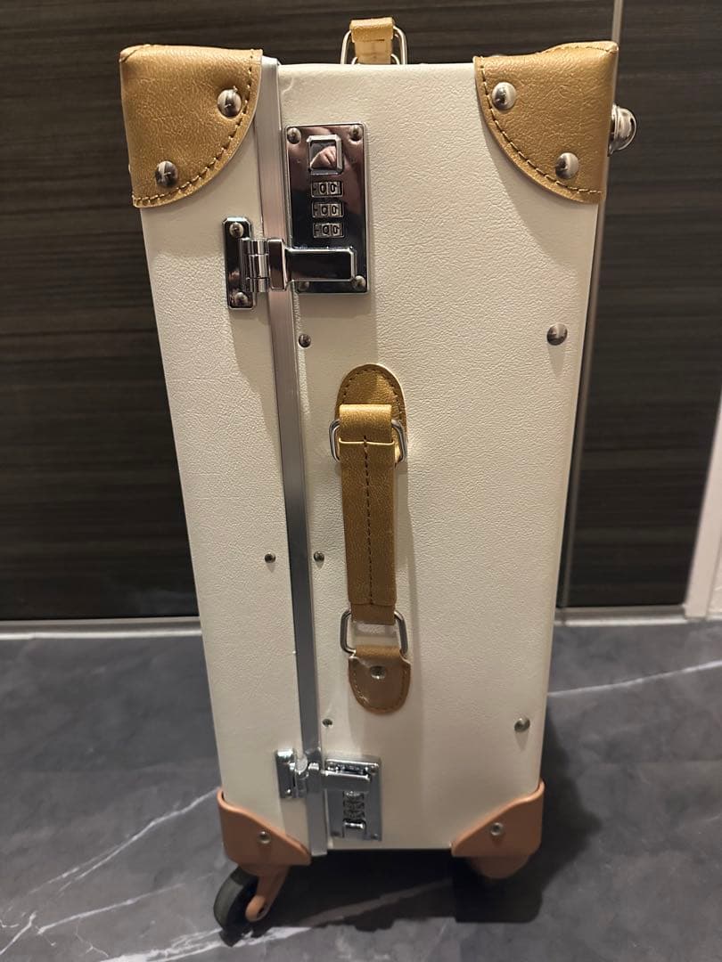 ミッフィー トランク キャリーケース Sサイズ 23L