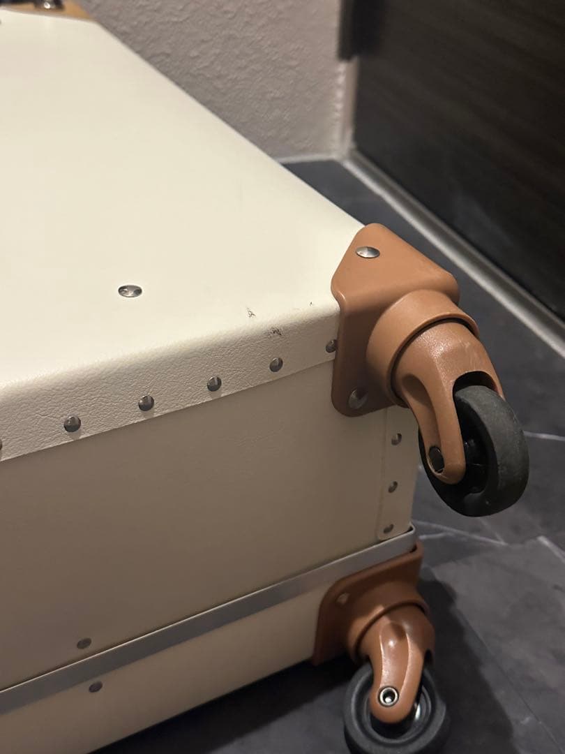 ミッフィー トランク キャリーケース Sサイズ 23L