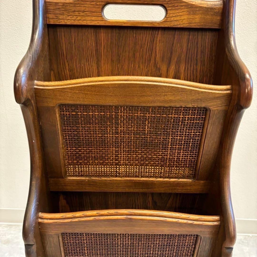 カリモク　マガジンラック