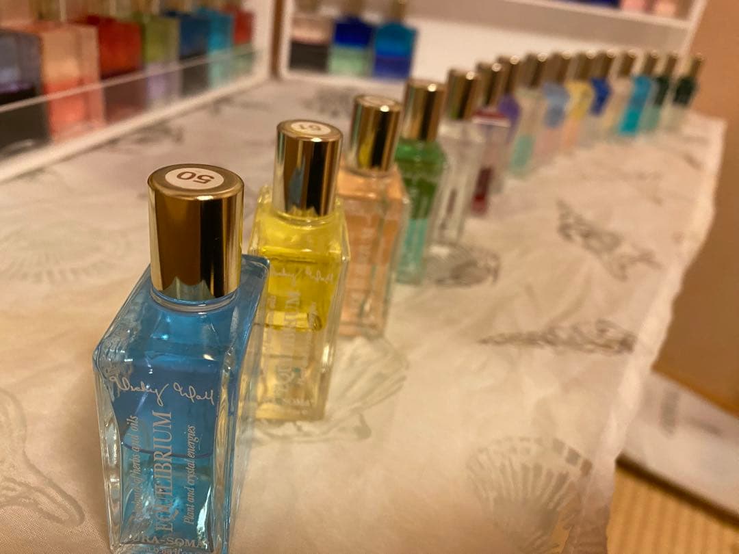 オーラソーマ　イクイリブリアムボトル25ml 廃盤品　48番〜112番　未使用