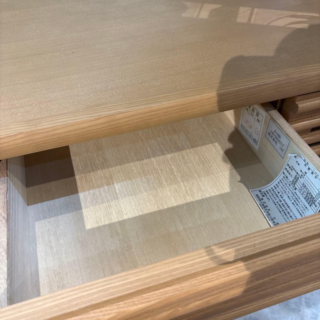 木製スリットデザインキャビネット