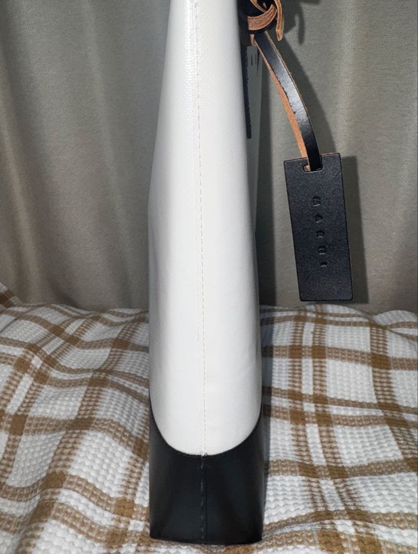 MARNI トライベッカ　バイカラー　トートバッグ