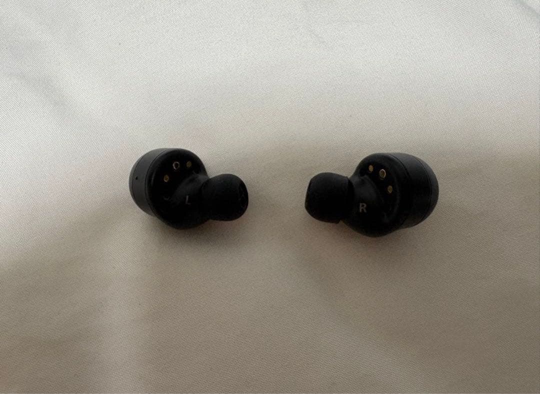 EAH-AZ100-K ブラック ケースおまけワイヤレスイヤホン