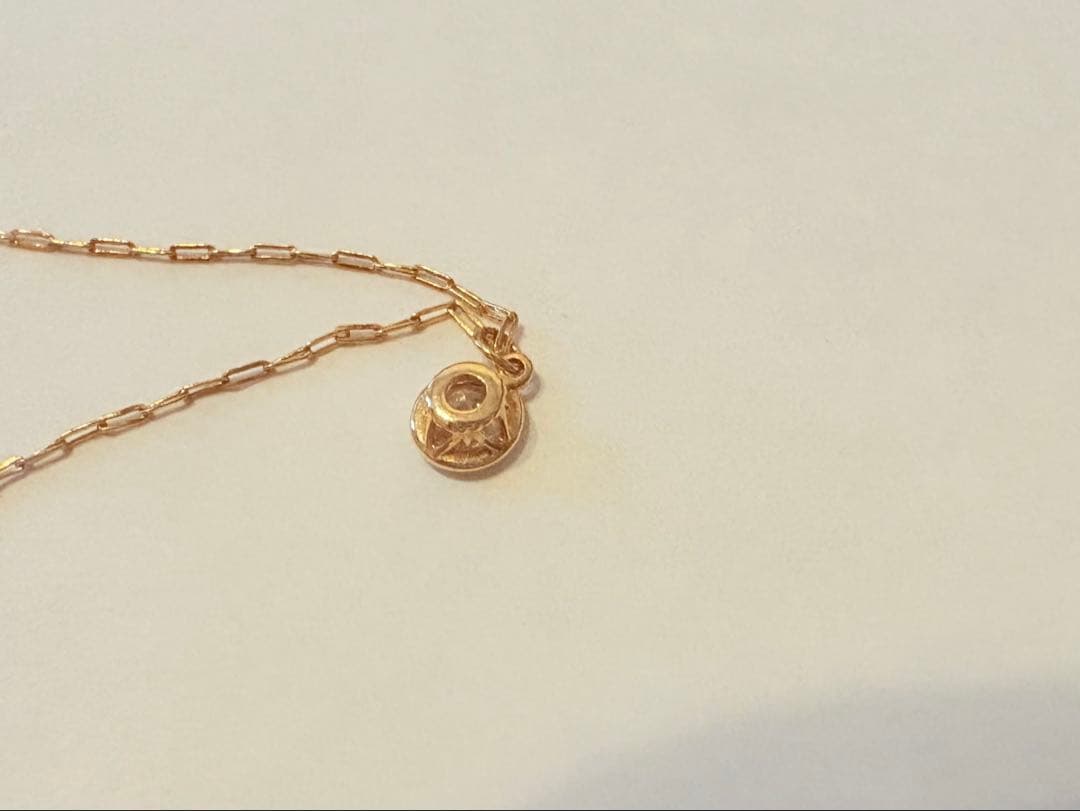 【週末特別SALE】アガット K18ネックレス D0.1ct 一粒ダイヤミル打ち