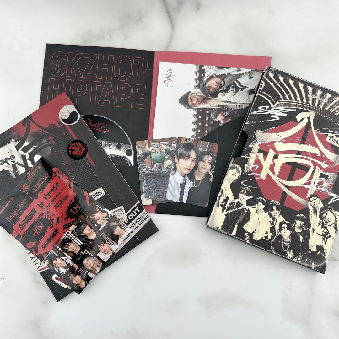 【直筆サイン入り】 straykids スキズ アルバム HIPTAPE HOP