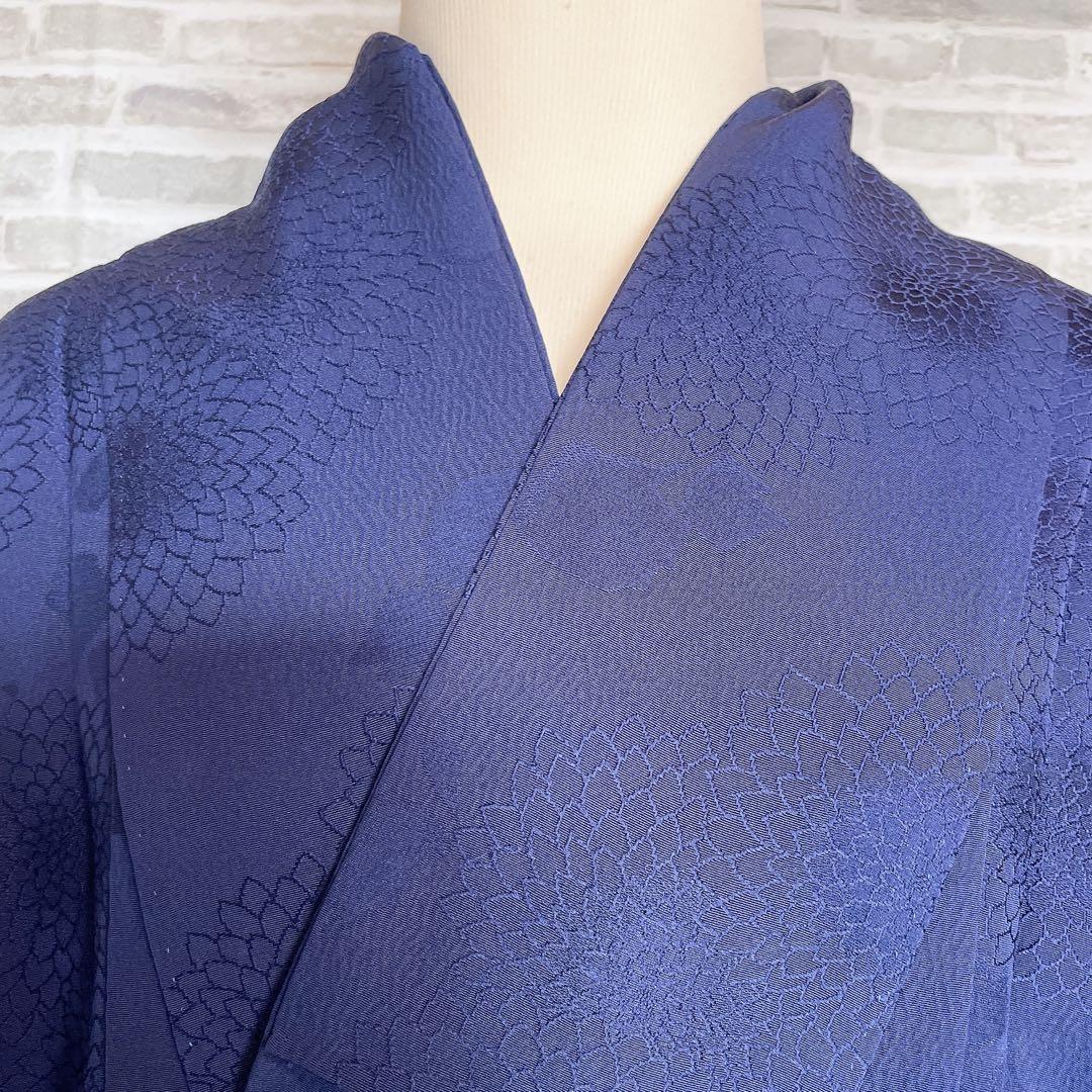 色無地　狢菊　地紋　紺色　躾糸付き　丸に片喰　シンプル　礼装　I1