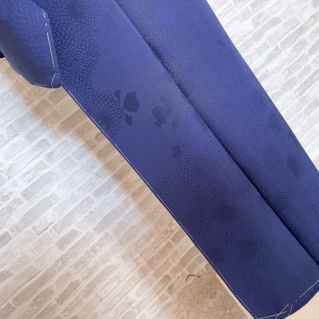 色無地　狢菊　地紋　紺色　躾糸付き　丸に片喰　シンプル　礼装　I1