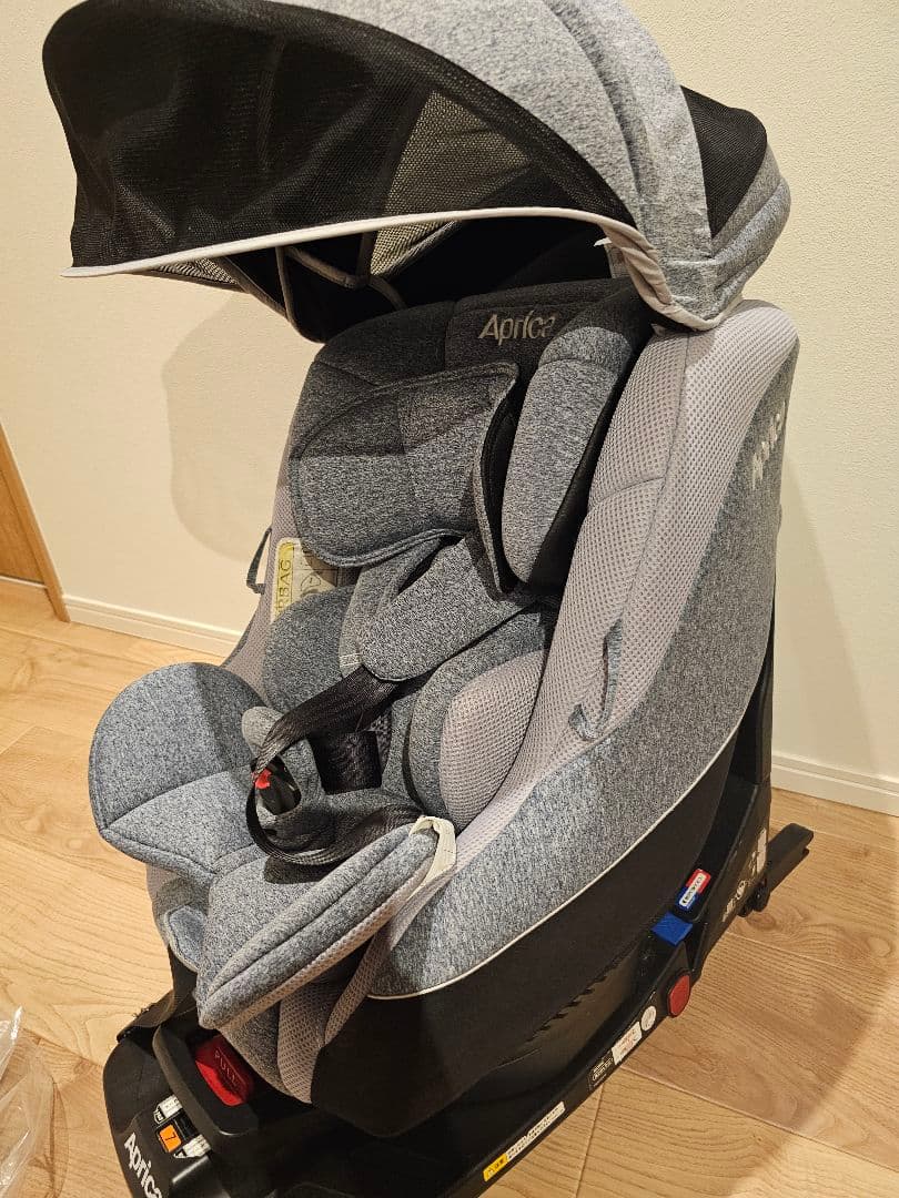 Aprica チャイルドシート ISOFIX