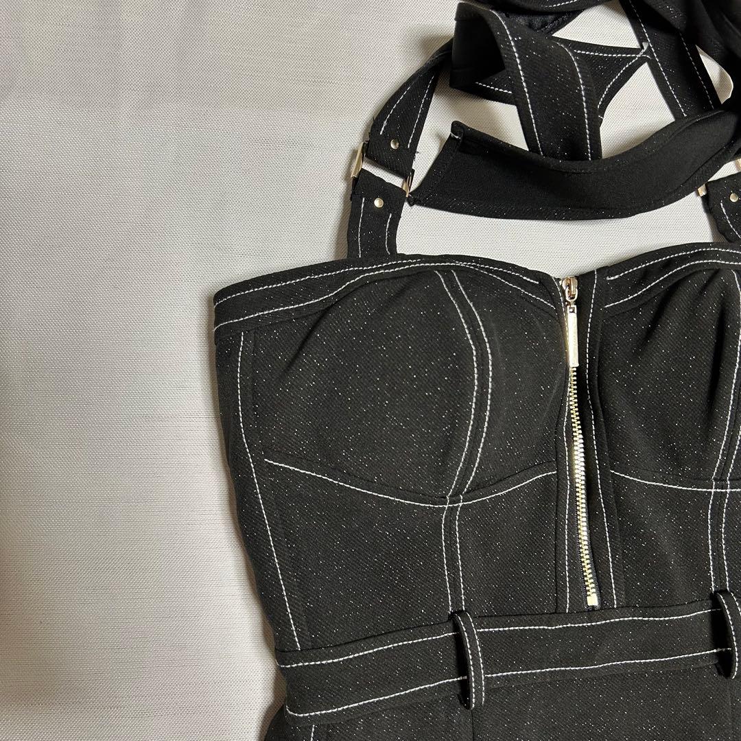 robe de fleurs ブラックタイトドレス ストラップ付き