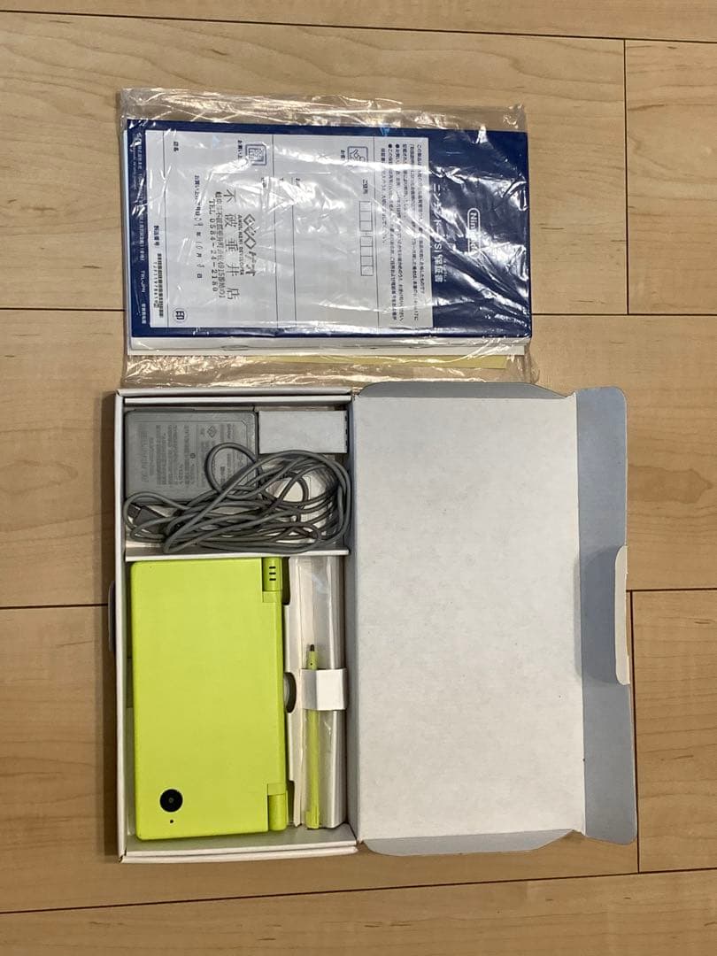 Nintendo NINTENDO DS ニンテンドー DSI LIME GR…